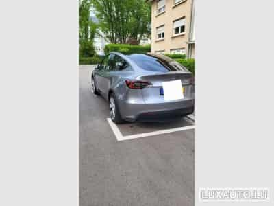 Tesla Model Y (2024) - Foto 6