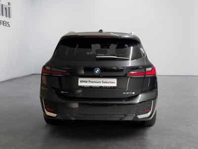 BMW 230 xDrive Active Tourer (2024) - Foto 13