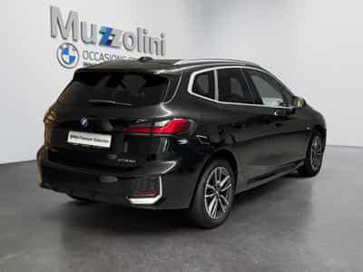 BMW 230 xDrive Active Tourer (2024) - Foto 2