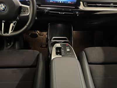 BMW 230 xDrive Active Tourer (2024) - Foto 9