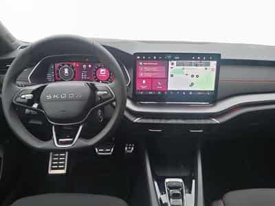 Skoda Octavia RS (2025) - Foto 12