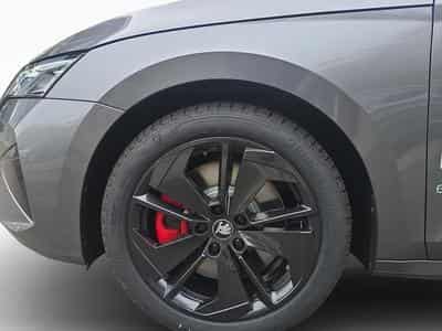 Skoda Octavia RS (2025) - Foto 8