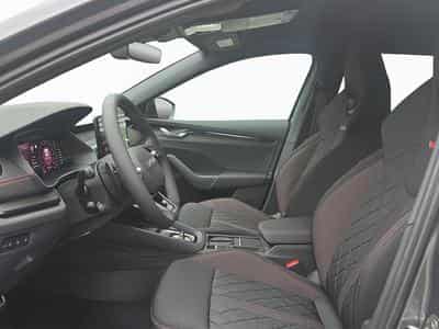 Skoda Octavia RS (2025) - Foto 9