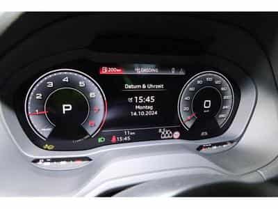 Audi Q2 35 TFSI S Tronic (2024) - Foto 4