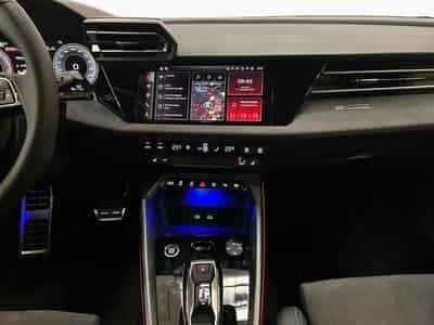 Audi A3 S line (2025) - Foto 12