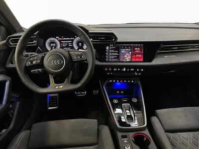 Audi A3 S line (2025) - Foto 2