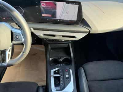 BMW 120 I Pack M / Panoramique / Essence (2025) - Foto 10