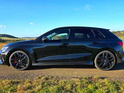 Audi RS3 (2023) - Foto 3