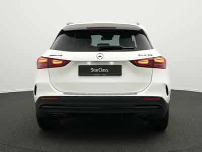 Mercedes GLA 35 AMG 4MATIC Multi+Pano+360°+Night+Burm (2024) - Foto 4