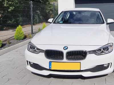 BMW 318 (2014) - Foto 1