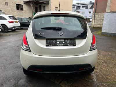 Lancia Ypsilon 1.3 JTD 95CV 5 PORTES 1 MAIN 74.000KM (2011) - Foto 5