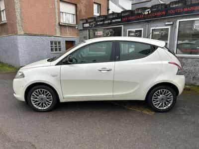 Lancia Ypsilon 1.3 JTD 95CV 5 PORTES 1 MAIN 74.000KM (2011) - Foto 3