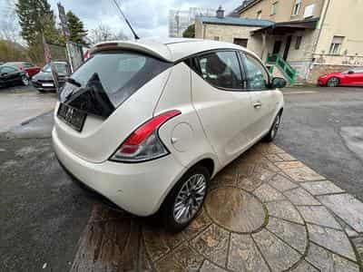 Lancia Ypsilon 1.3 JTD 95CV 5 PORTES 1 MAIN 74.000KM (2011) - Foto 7