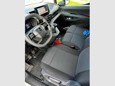 Opel Combo L2H1 HEAVY 1.5TURBO D (2025) - Foto 3