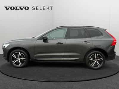 Volvo XC60 T4 R Design / Essence (2020) - Foto 4