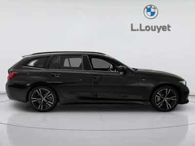 BMW 330 xDriveTouring (2025) - Foto 3