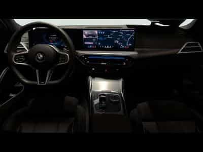 BMW 330 xDriveTouring (2025) - Foto 7