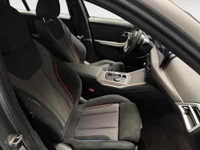 BMW 330 xDrive Touring (2025) - Foto 9