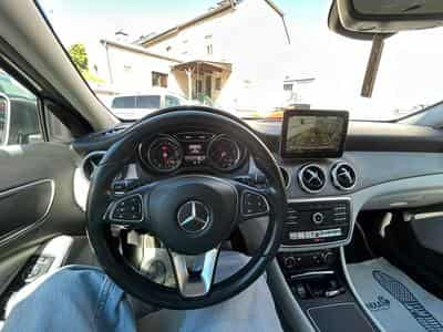 Mercedes GLA 200 CDI 7G-TRONIC 136CV (2017) - Foto 14