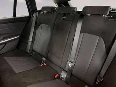 BMW 320 d xDrive Head-Up HiFi DAB LED RFK Shz (2025) - Foto 9