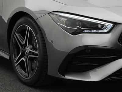 Mercedes CLA 200 CLA 200 d Shooting Brake (2025) - Foto 9