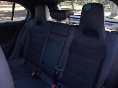 Mercedes A 250 A250e PHEV AMG Line 8G-DCT (2020) - Foto 6