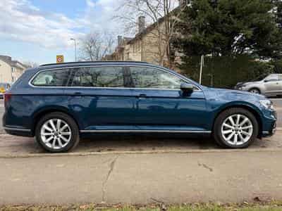 VW Passat GTE Variant 1.4 plugin-hybride (2022) - Foto 1