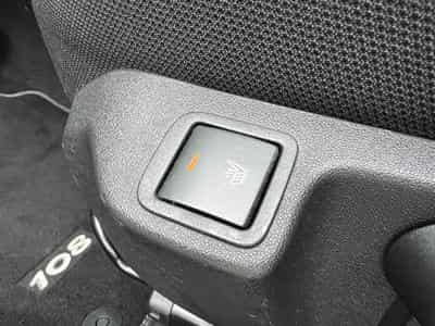 Peugeot 108 108 1.0 VTI Top!Collection, toit ouvrant (2020) - Foto 11