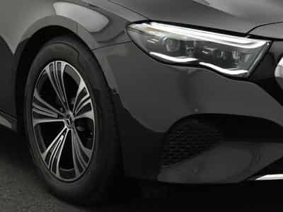 Mercedes E 200 T Avantgarde 360°+Memo+Digital+Apple (2024) - Foto 9