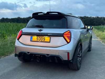 Mini Cooper Works (2025) - Foto 1