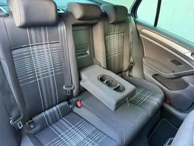VW Golf VII 1.6 TDI LOUNGE 110 PS FAP (2015) - Foto 8