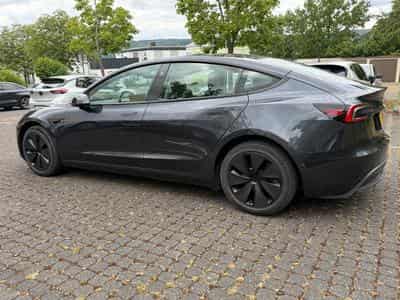 Tesla Model 3 Highland RWD (2024) - Foto 1