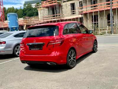 Mercedes B 200 7G-DCT AMG-Line PANO/CAM/NIGHT (2017) - Foto 6