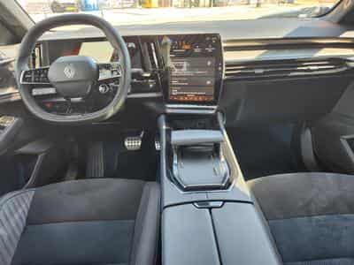 Renault Rafale E-Tech Hyper Hybrid 4X4 300 Atelier Alpine (2025) - Foto 2
