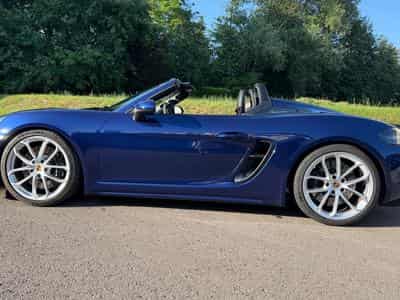 Porsche 718 Spyder, 918 Carbonsitze, Manuel, Bose, (2023) - Foto 2