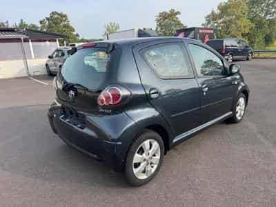 Toyota Aygo 1.0 68ch (2011) - Foto 6
