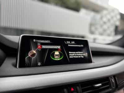 BMW X5 50D / Pack M / Camera 360 / 7 Places / (2015) - Foto 12