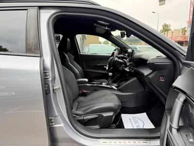 Peugeot 2008 1.2 PureTech 130 GT-Line NAVI/CAM/LED (2020) - Foto 9