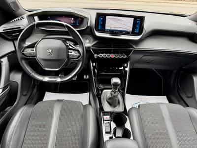 Peugeot 2008 1.2 PureTech 130 GT-Line NAVI/CAM/LED (2020) - Foto 8