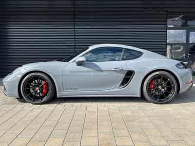 Porsche 718 GTS 4.0 (2024) - Foto 1