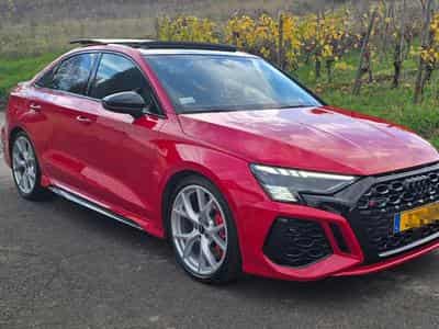 Audi RS3 TFSI Limousine quattro S tronic (2024) - Foto 1