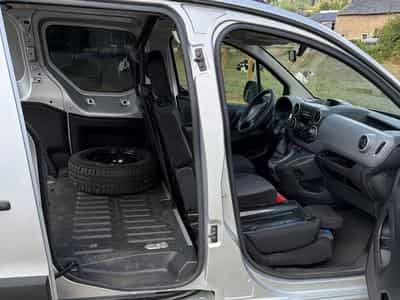 Citroën Berlingo DANGEL 4X4 Fourgon L1 Club 1.6 HDI (2016) - Foto 6