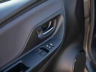 Toyota Yaris 1.5 Hybride e-CVT - Y20 Edition (2019) - Foto 11