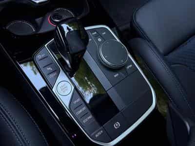 BMW 118 M Sport (2020) - Foto 4
