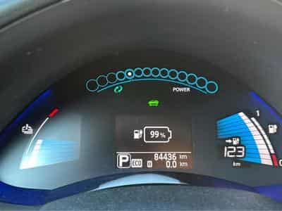 Nissan Leaf Tekna (2016) - Foto 10