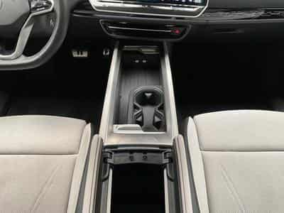 VW ID.7 77kWh+Pro+IQ-Drive+Pano+P.Confort+Wärme-P. (2025) - Photo 13