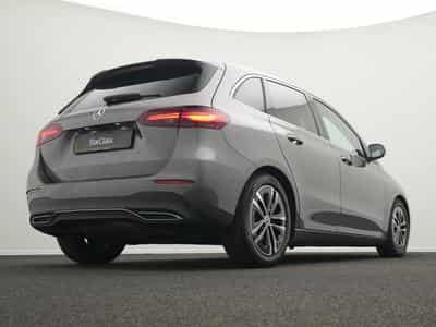 Mercedes B 180 LED+Kamera+AHK+Totw+Apple (2024) - Foto 11