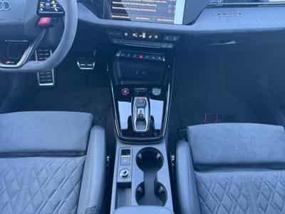 Audi RS3 Facelift 2.5L TFSI QUATTRO / Limousine / Essence (2026) - Foto 13