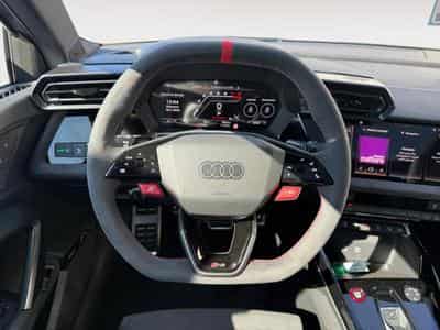 Audi RS3 Limousine / Essence (2026) - Foto 14