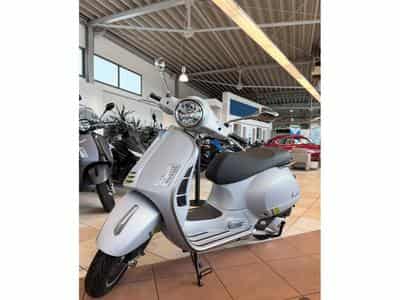 Vespa GTS 125 (2026) - Foto 1
